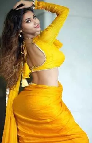 escort in Chanakyapuri