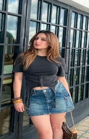 Chanakyapuri call girl service