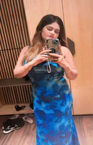 call girls in Chanakyapuri