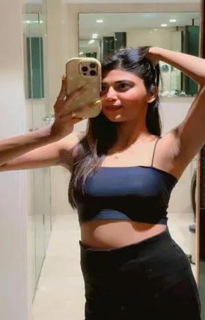 Chanakyapuri escort